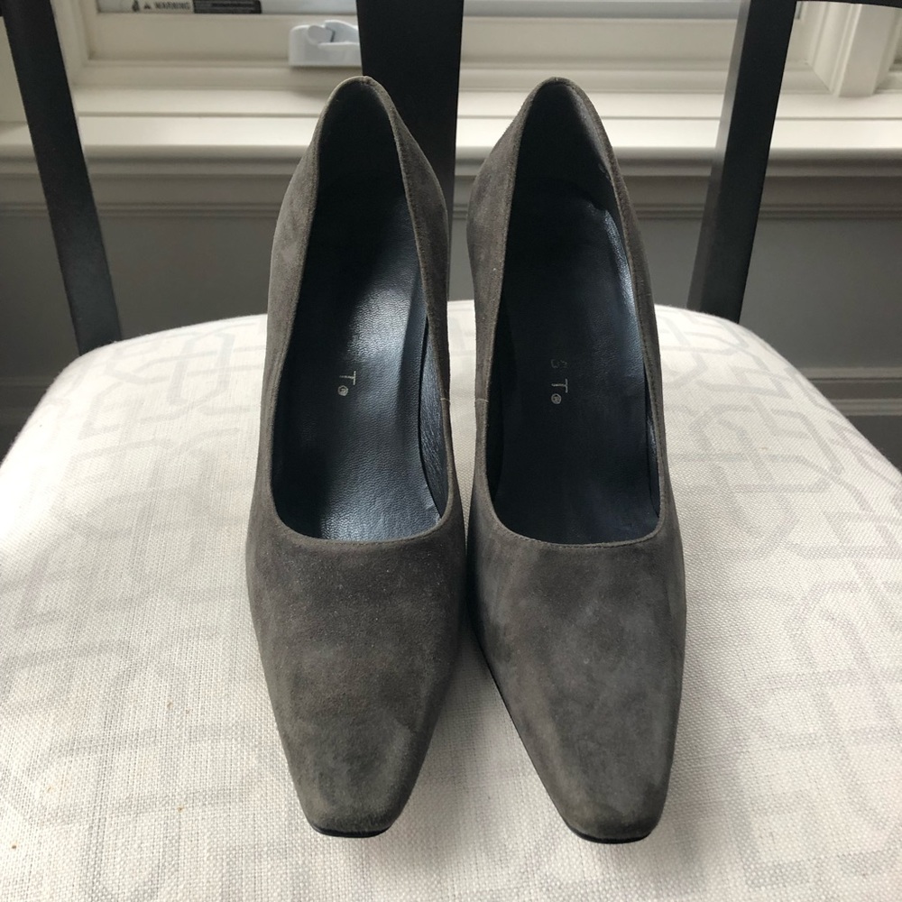 Nine West Grey Suede Pumps Size 7.5 - Picture 2 of 6